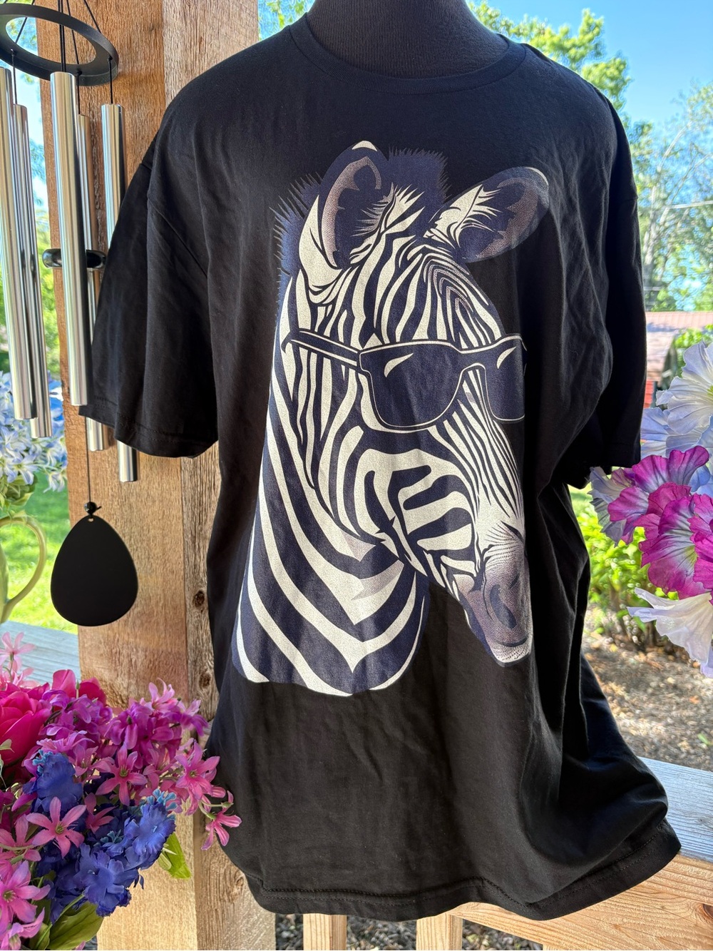 Gildan Softstyle Black Cotton Tee w Purple Striped Zebra in Dark Sunglasses
